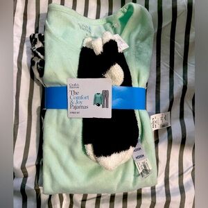 NWT Croft & Barrow Mint Green and Black & White Pajama Set